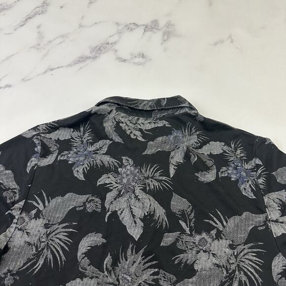 Travis Mathew Mens Polo Shirt Size S Gray Black Hawaiian Floral Tropical - Picture 9 of 12